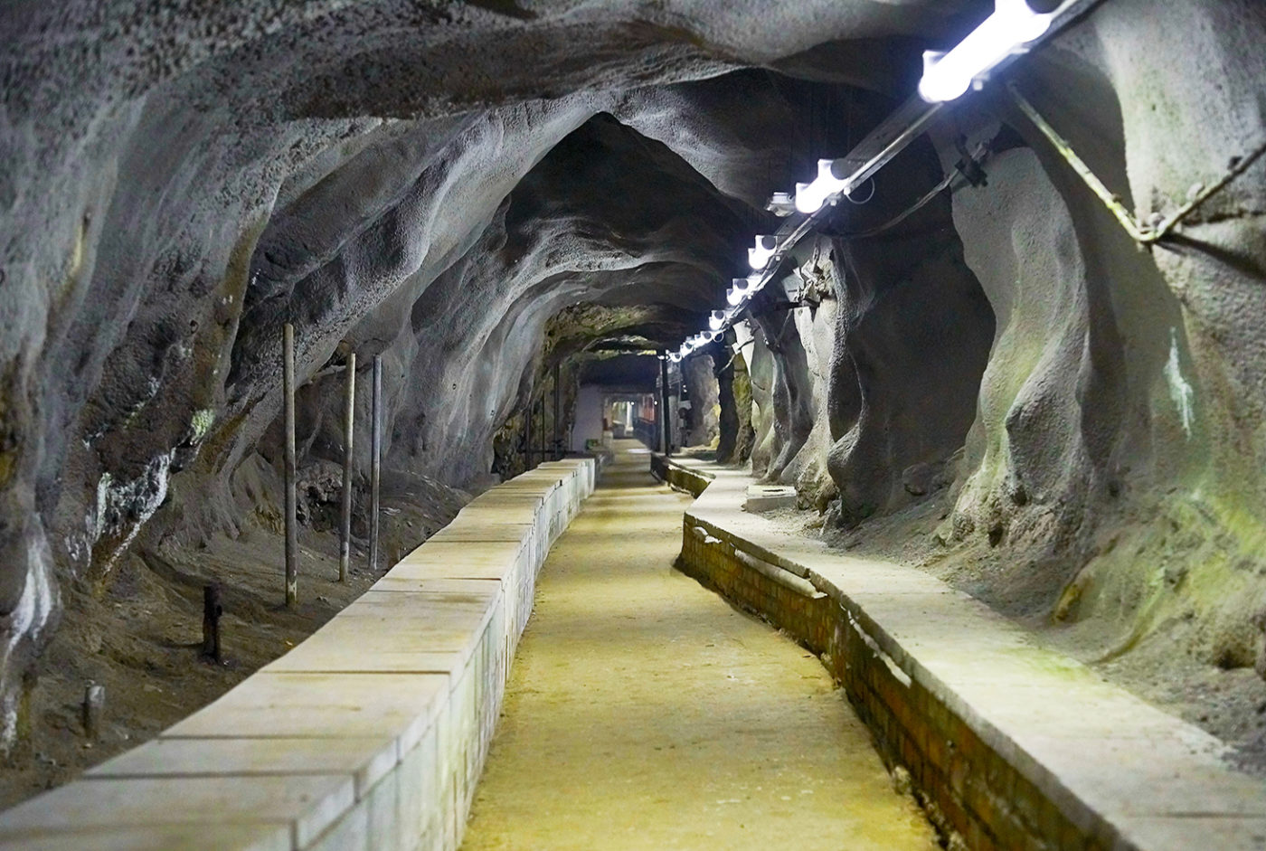 WORLD WAR II TUNNELS